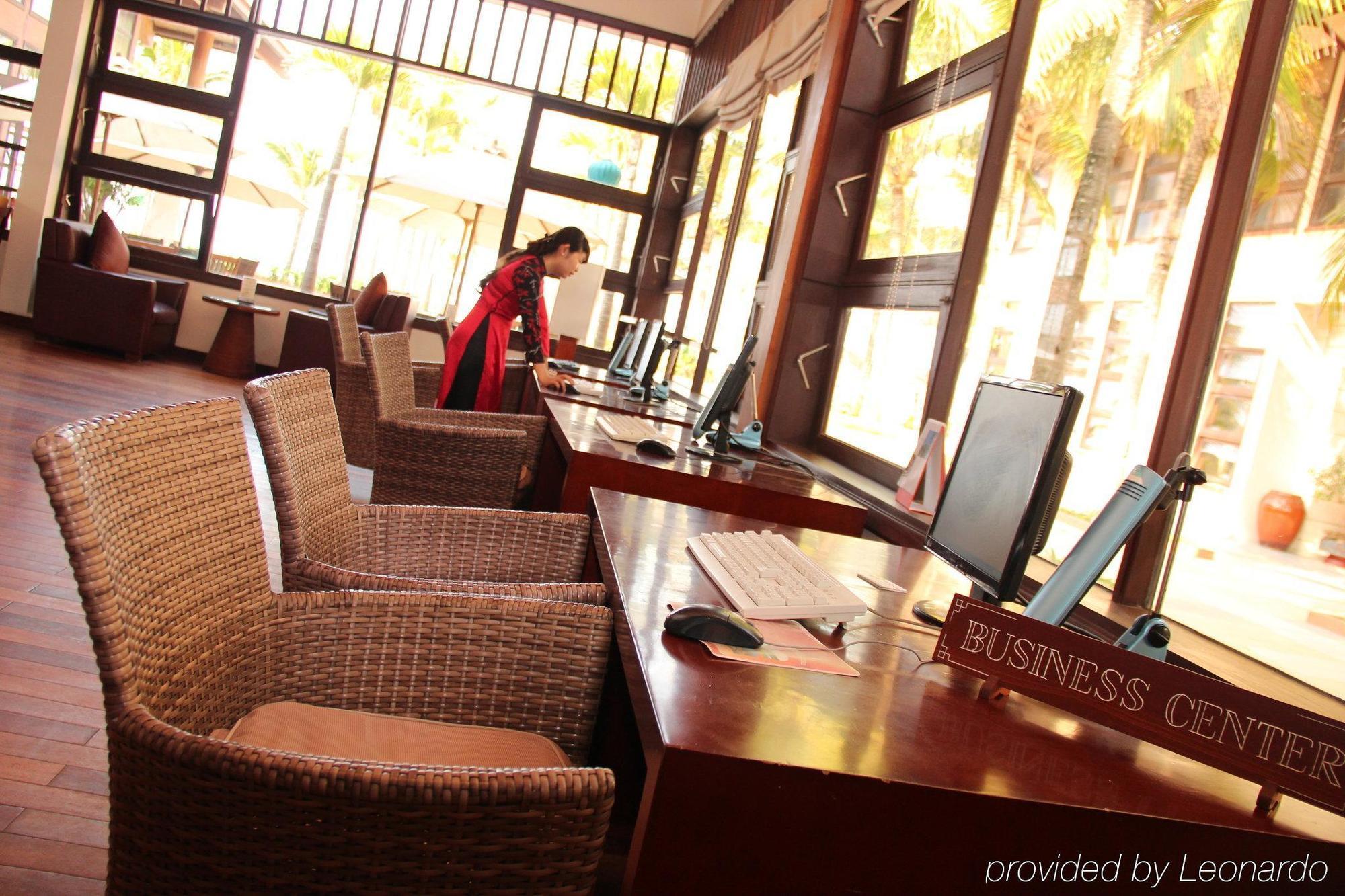 Golden Sand Resort And Spa Hoi An Bagian luar foto