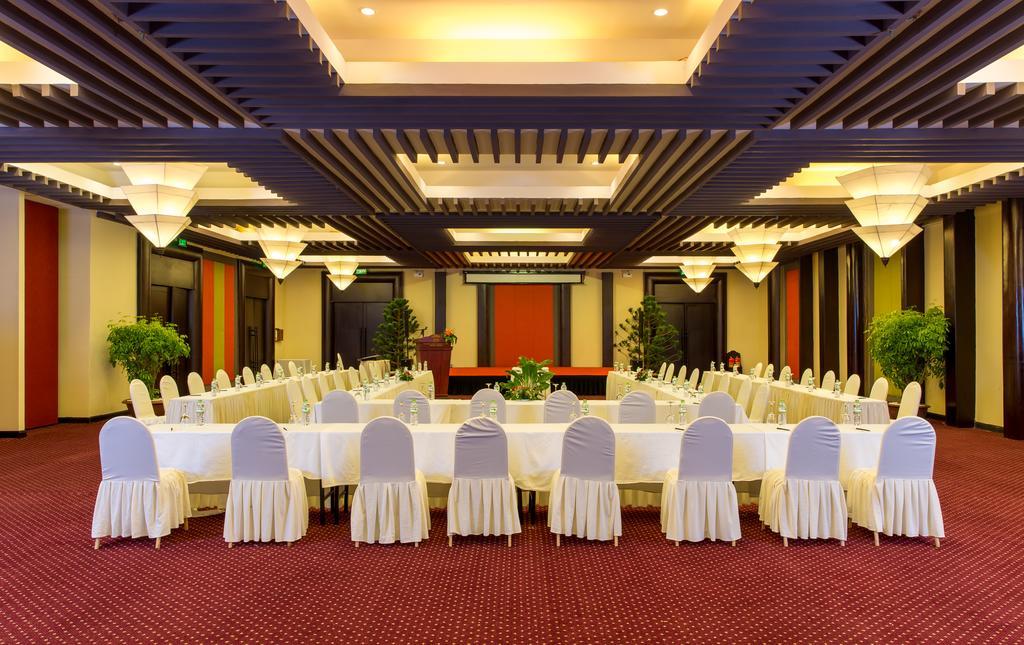 Golden Sand Resort And Spa Hoi An Bagian luar foto